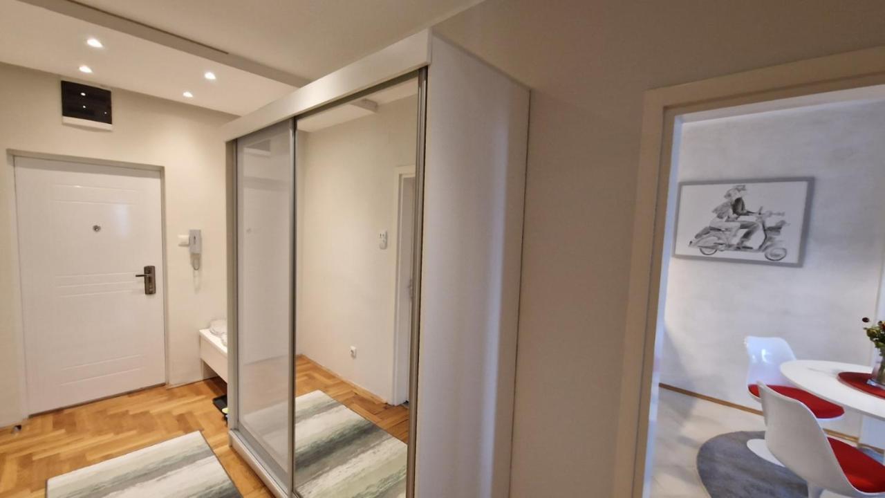 Lux Apartman Ava Kikinda Exterior foto